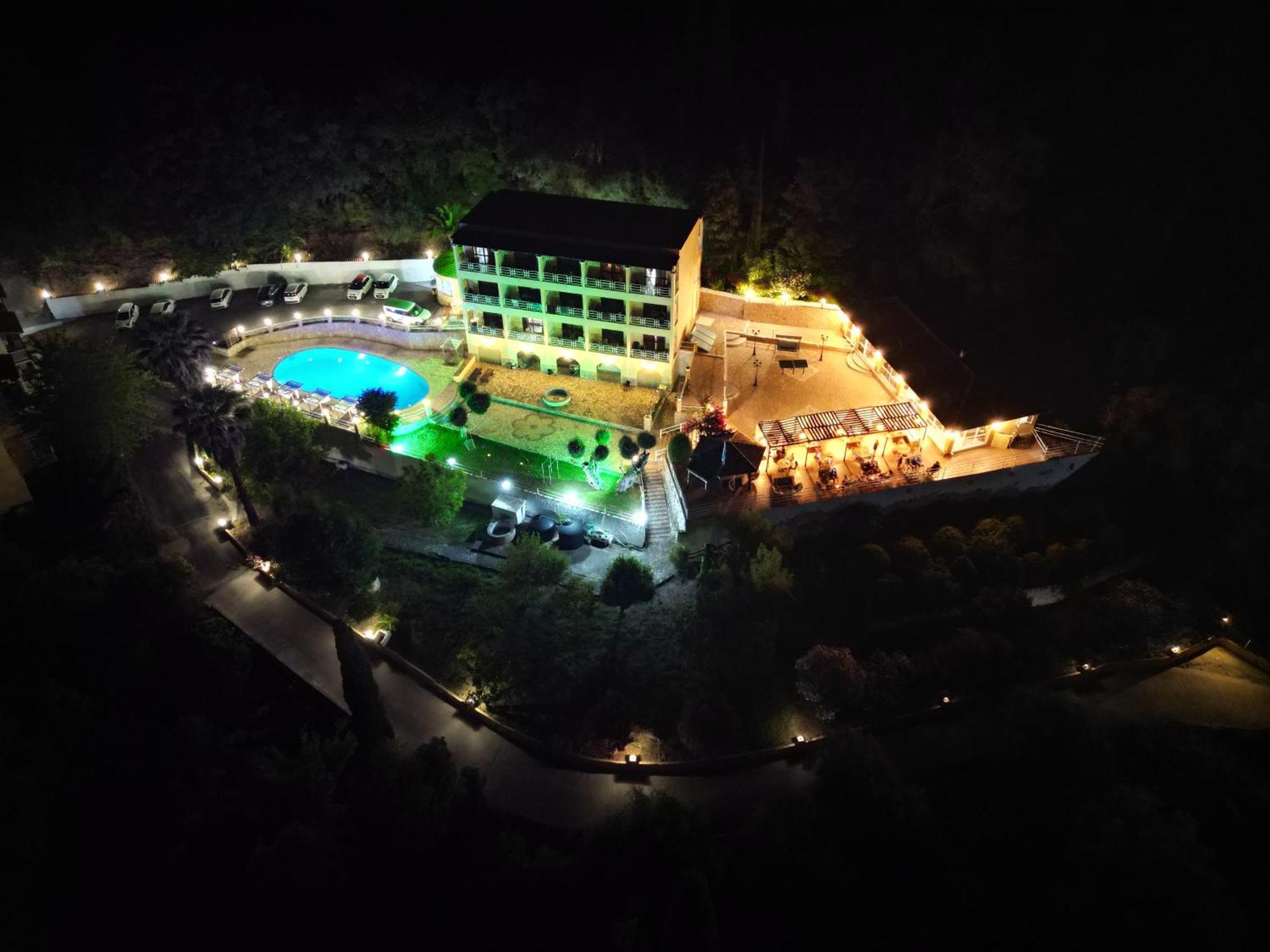 Апарт отель Avra Sunset Sea View Лиападес Экстерьер фото